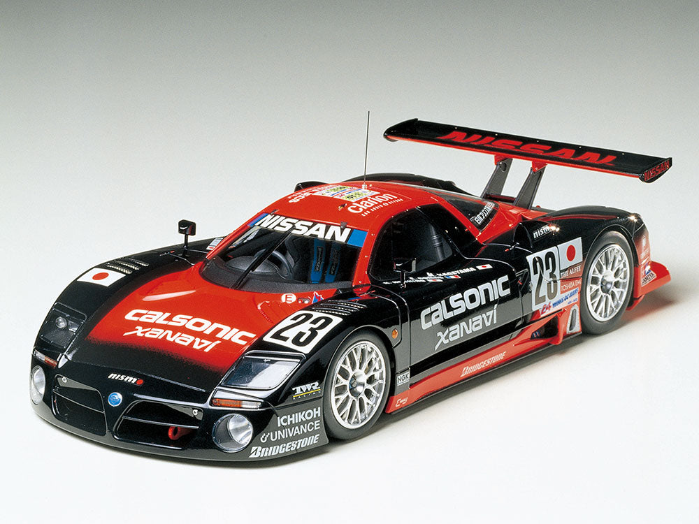 Tamiya 1/24 Nissan R390 GT-1