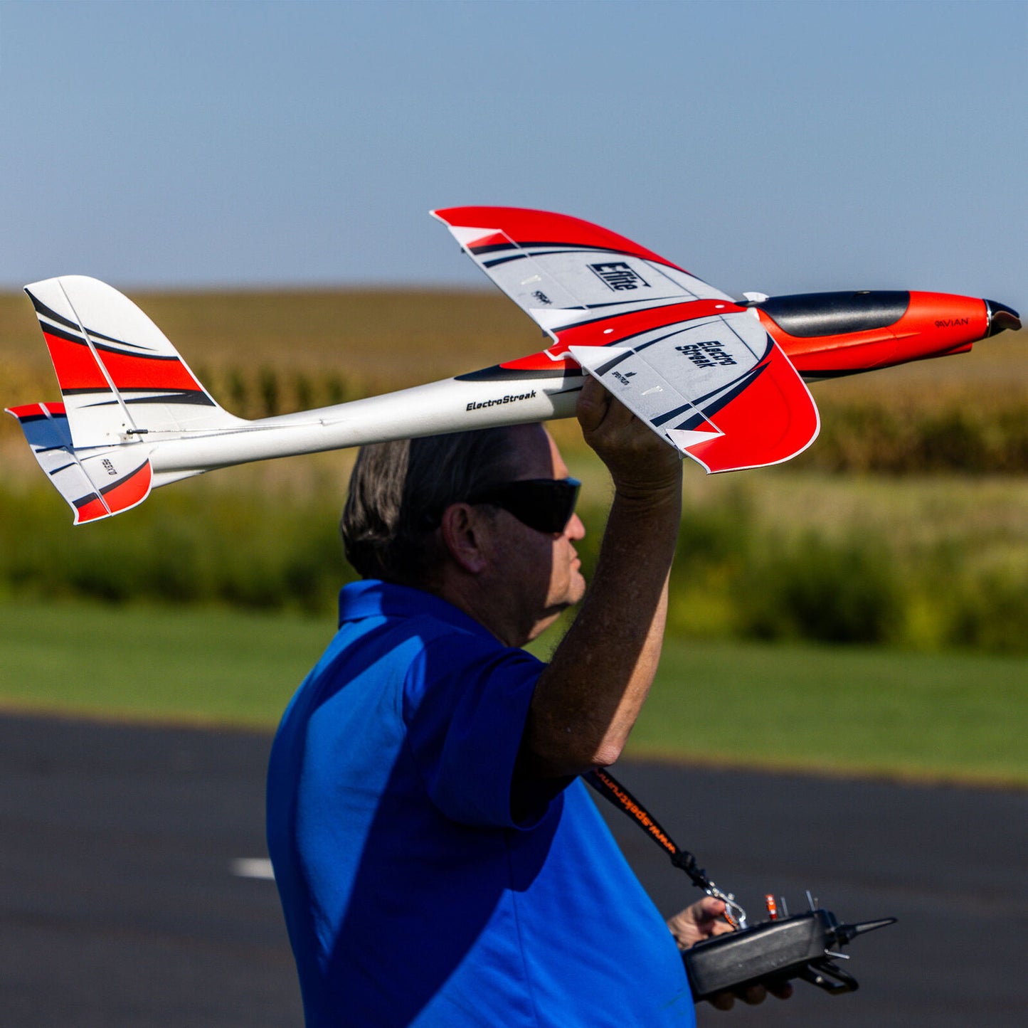 E-Flite ElectroStreak 1.1m BNF Basic with AS3X+ and SAFE Select
