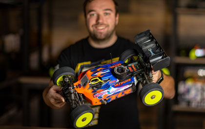 Team Losi 1/8 8IGHT-XE 4X4 Sensored Brushless Racing Buggy RTR