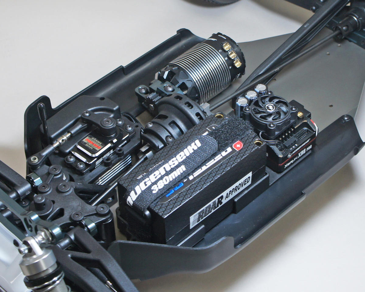Mugen MBX8TR ECO 1/8 Off-Road Competition Electric Truggy Kit