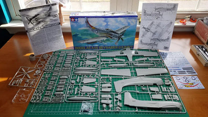 Tamiya U.S. Navy Douglas A-1H Skyraider