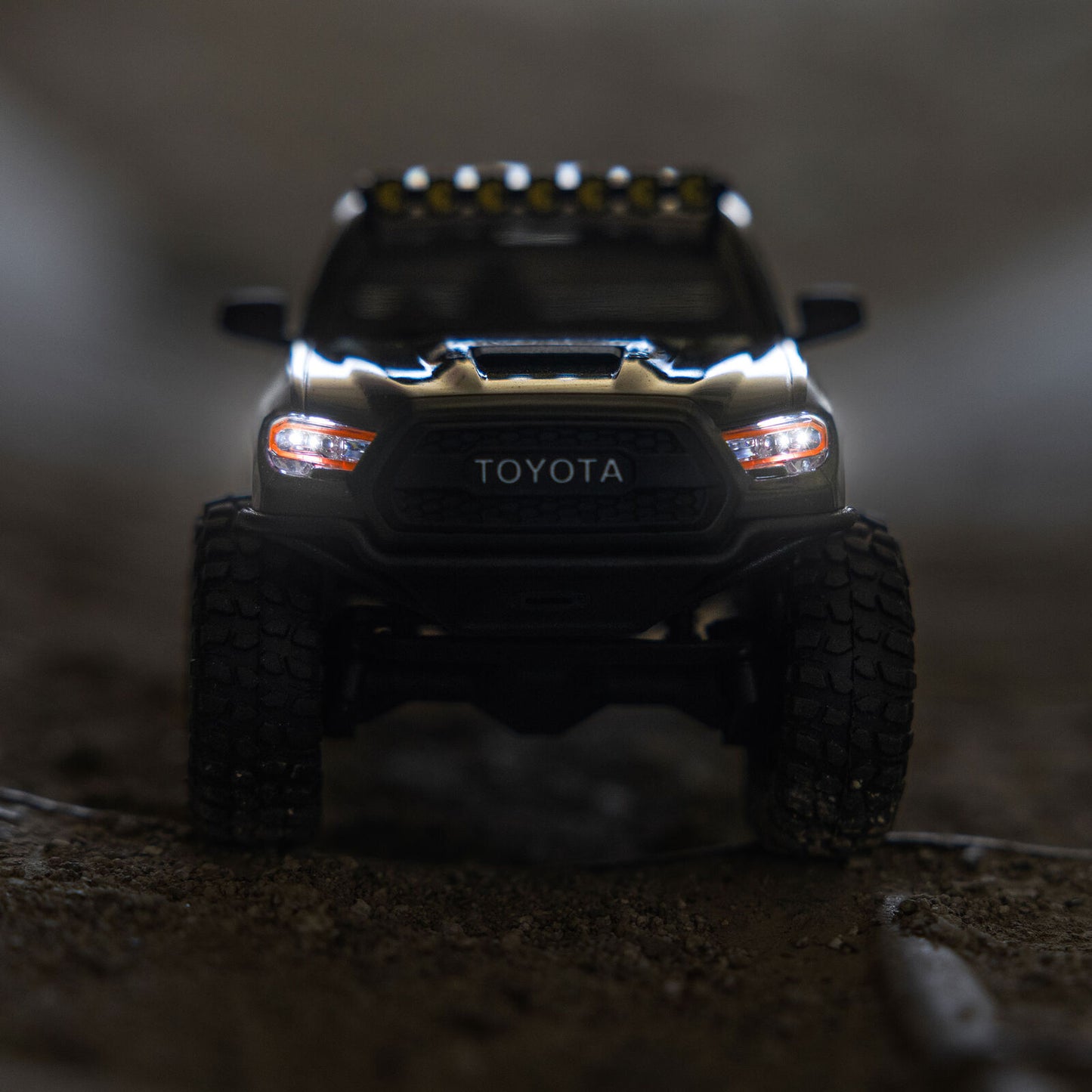 ***Pre-Order*** Axial 1/30 SCX30 Toyota Tacoma (Battery & Charger Included)