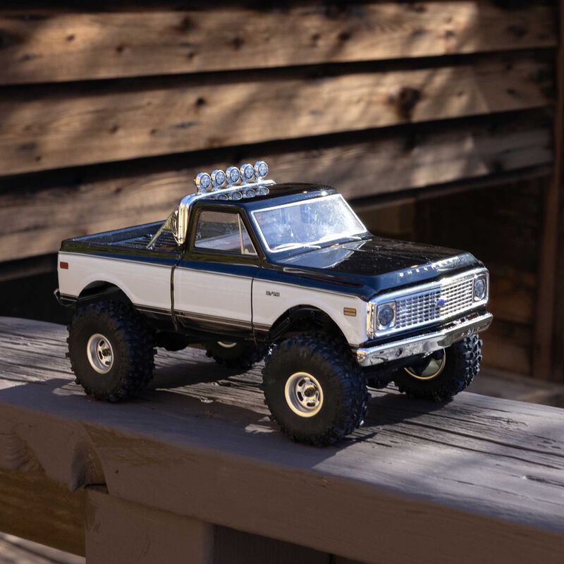Axial 1/24 Axial SCX24 1967-1972 Chevrolet C10