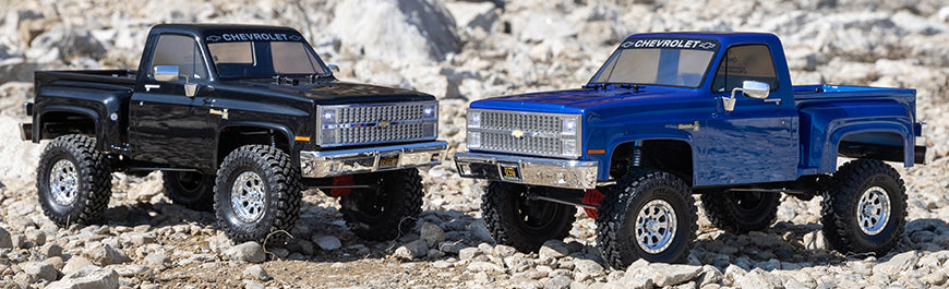 Axial 1/10 SCX10 III Base Camp 1982 Chevy K10 4X4 RTR