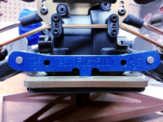 FastEddy Rear Toe Block for Losi 5ive 1 Deg Toe - 2 Deg Anti Squat