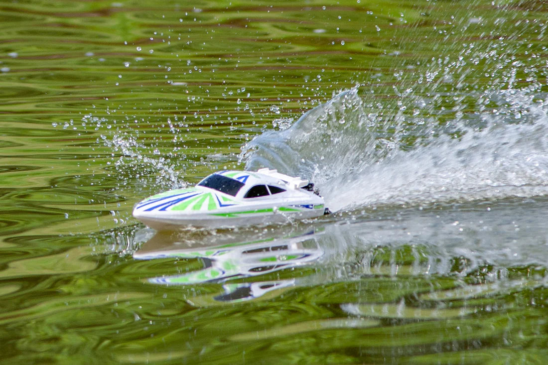 Rage RC LightWave 400BL RTR Boat